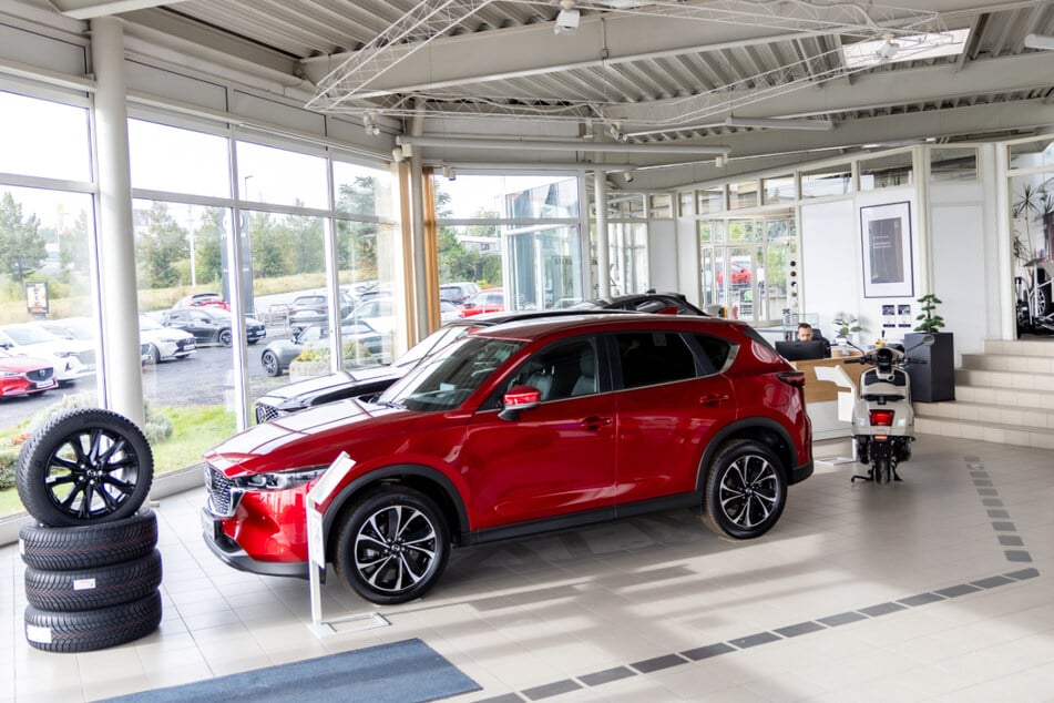 Autohaus in Dresden verkauft Mazda CX-80 gerade super günstig