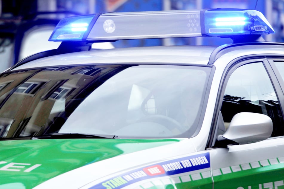Ein Toter und völlig ausgebranntes Auto bei Unfall nahe Bad Harzburg