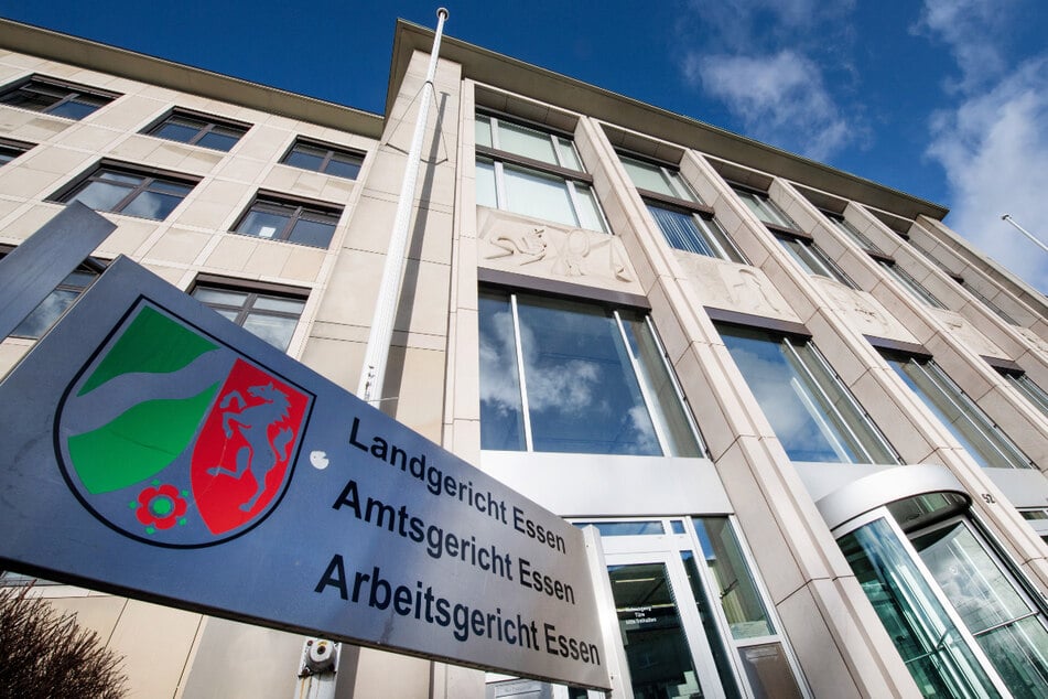 Ein 43-Jähriger steht vor Gericht in Essen. (Archivbild)