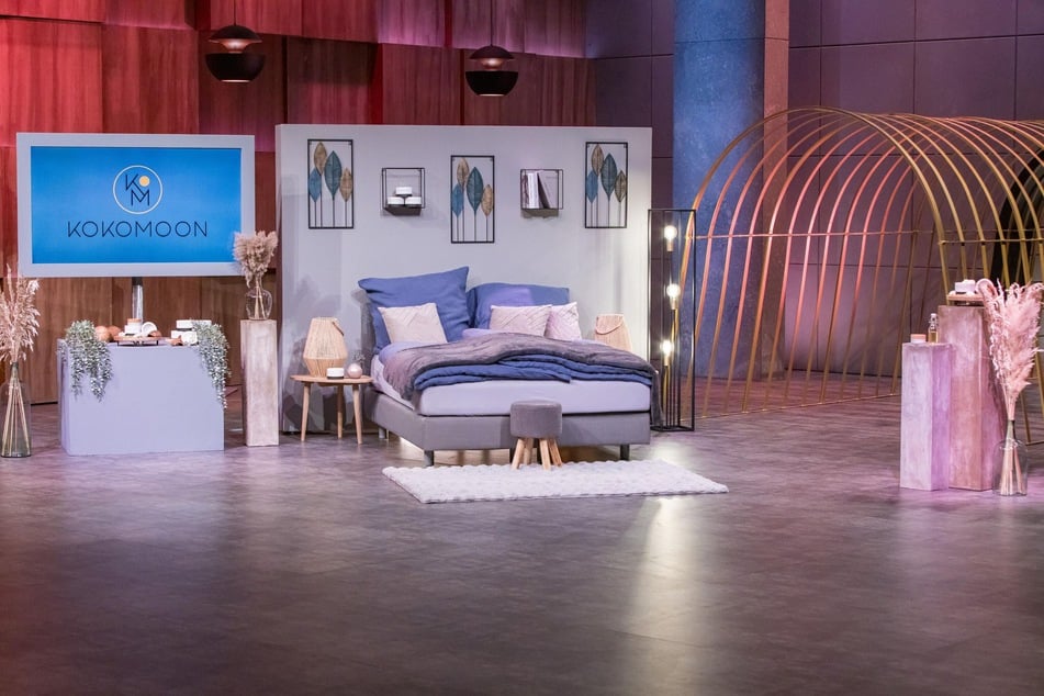 Das Setting passt zum Produkt: Die Idee sei schließlich laut des Gründer-Pärchens im Bett entstanden.