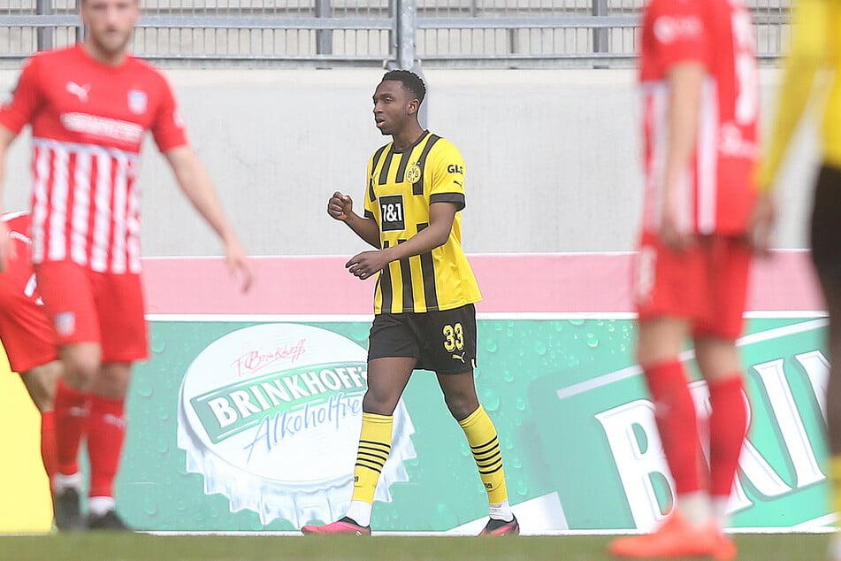 Moses Otuali traf gegen den FSV Zwickau zum 0:3.