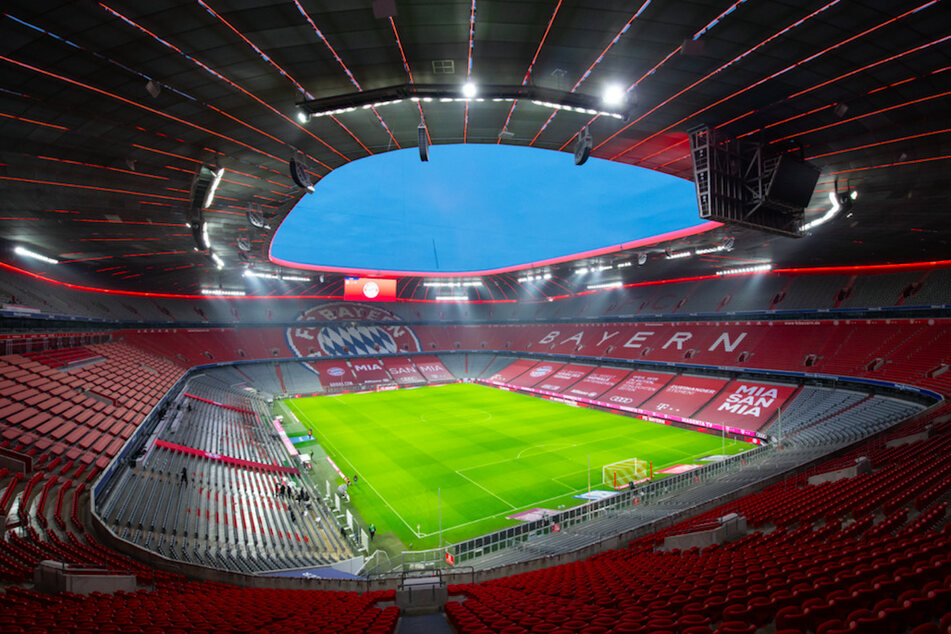 Stadien, wie die Allianz Arena in München, müssen vorerst leer bleiben.