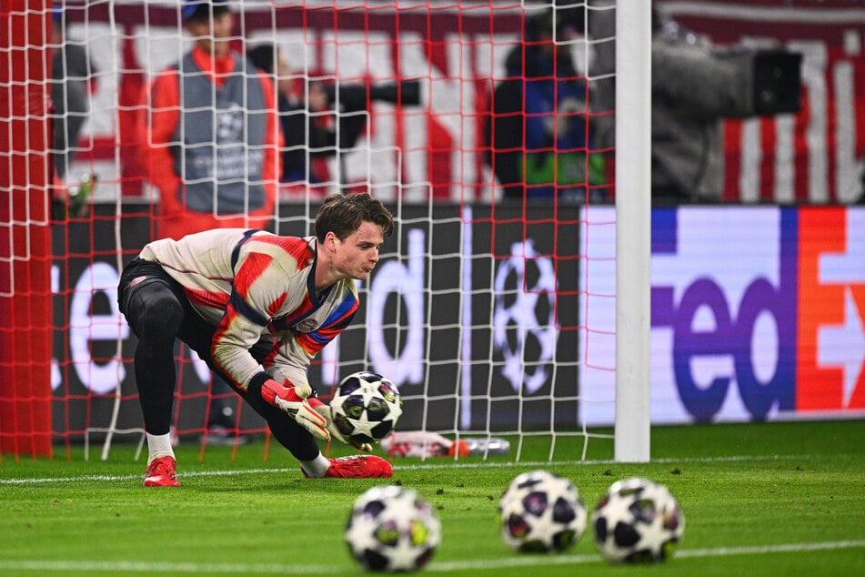 Wurde erstmals in die deutsche Nationalmannschaft berufen: FCB-Keeper Jonas Urbig (22).