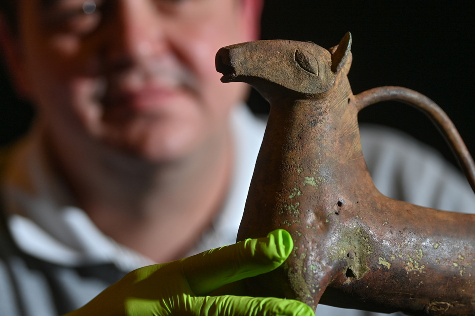 Spaziergänger macht archäologischen Fund in Sachsen-Anhalt!