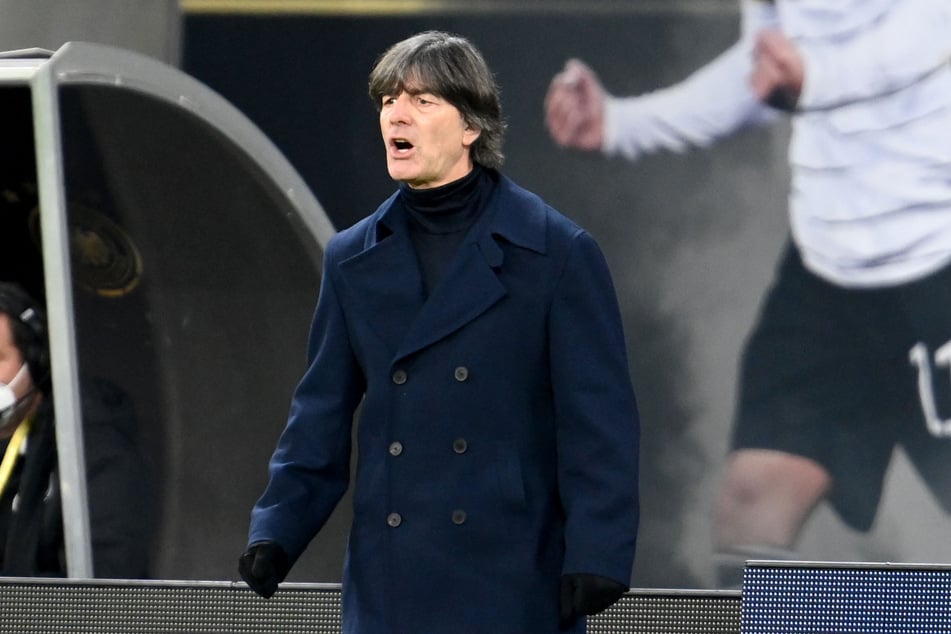 "In aller Freundschaft" fällt aus, stattdessen gibt es mal wieder Fußball mit Jogi Löw und der Deutschen Nationalelf zu sehen.