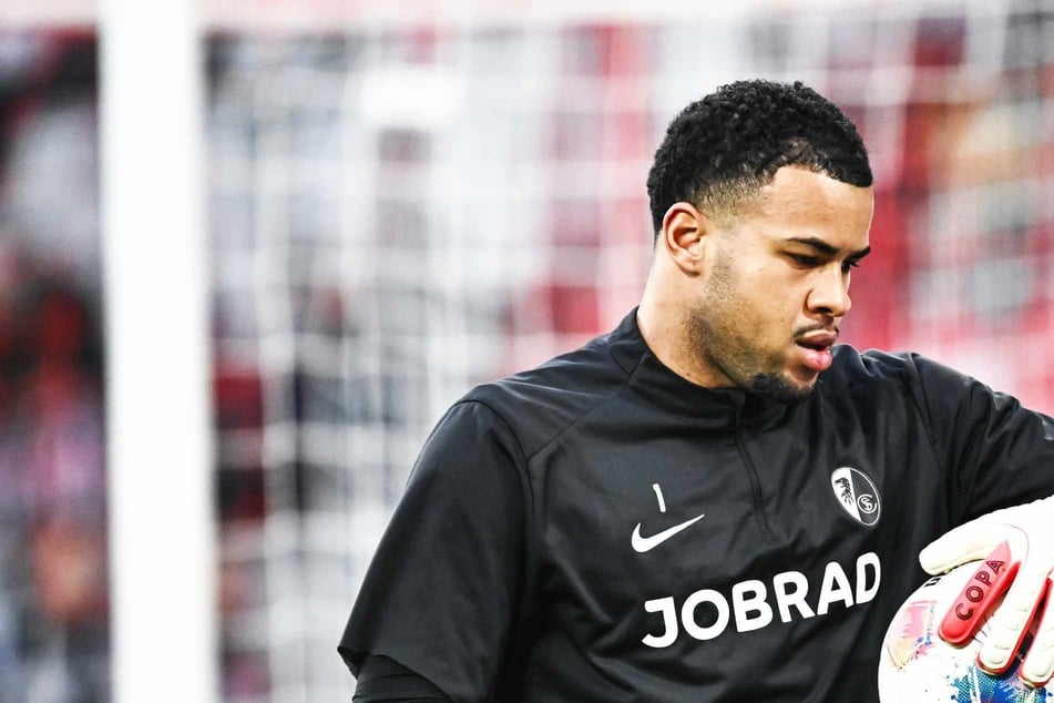 Transfermarkt im Ticker: Hängepartie vorbei! Keeper Atubolu wechselt zur Eintracht