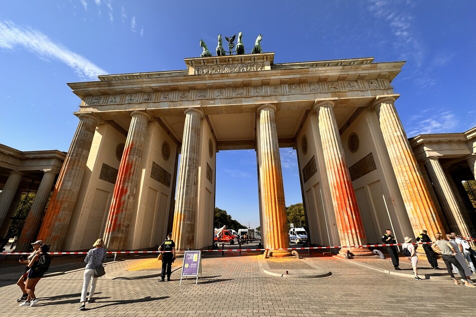 Nach Farbattacke auf Brandenburger Tor: So geht es für Klima-Kleber weiter