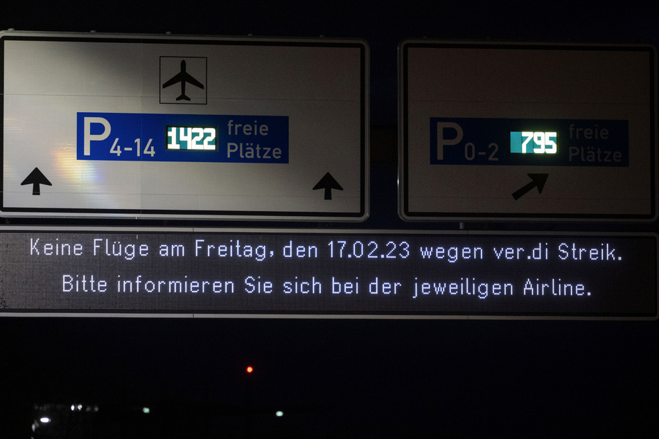 In Stuttgart sind laut Gewerkschaft 162 Starts und Landungen sowie rund 20.000 Passagiere betroffen.