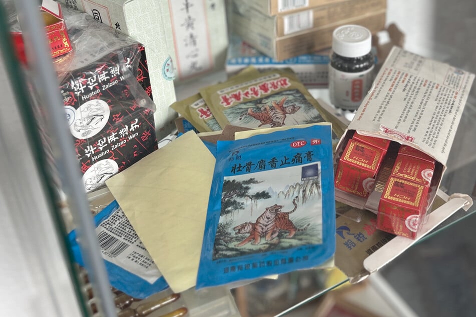 Die Inhaltsstoffe von TCM-Produkten sind für Urlauber oft schwer zu erkennen.
