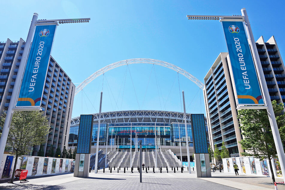Das Wembley-Stadion hat 90.000 Sitzplätze. Zum Finale am 11. Juli dürfen 40.000 besetzt werden.