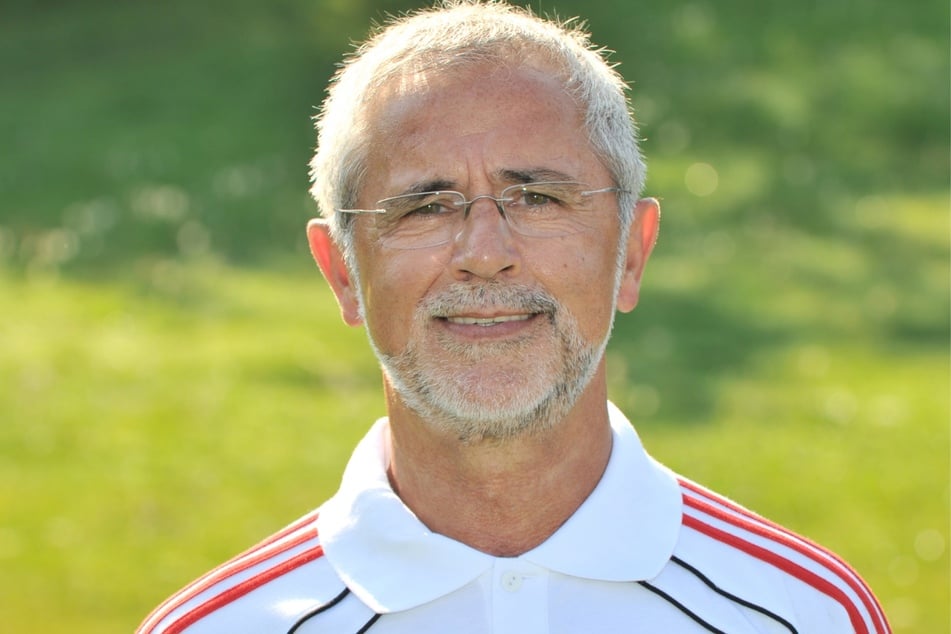Der Bomber der Nation, Gerd Müller (75), erzielte für den FC Bayern München in der Spielzeit 1971/72 insgesamt 40 Tore in der Bundesliga.