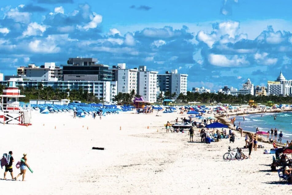 A worker found a human head on a tourist beach in Florida. (symbolic image)