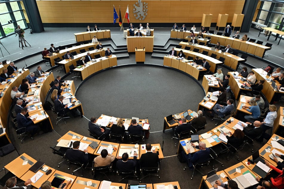 Im Thüringer Landtag wurde über den aktuellen Zustand der Wirtschaft diskutiert.