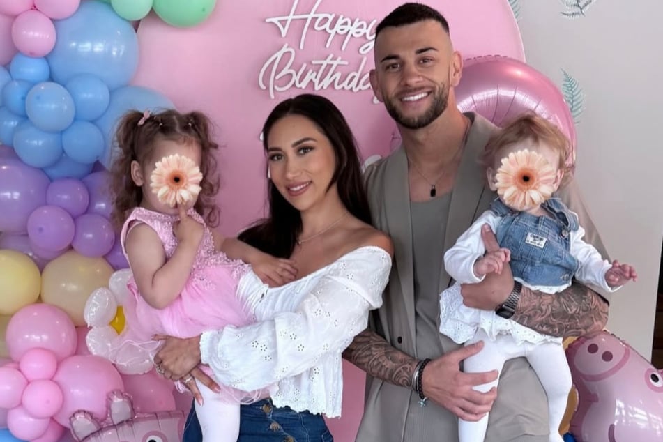 Das Ex-Paar mit ihren beiden Kindern zum 3. Geburtstag ihrer Tochter. Beide trennten sich nach vier Jahren Beziehung.