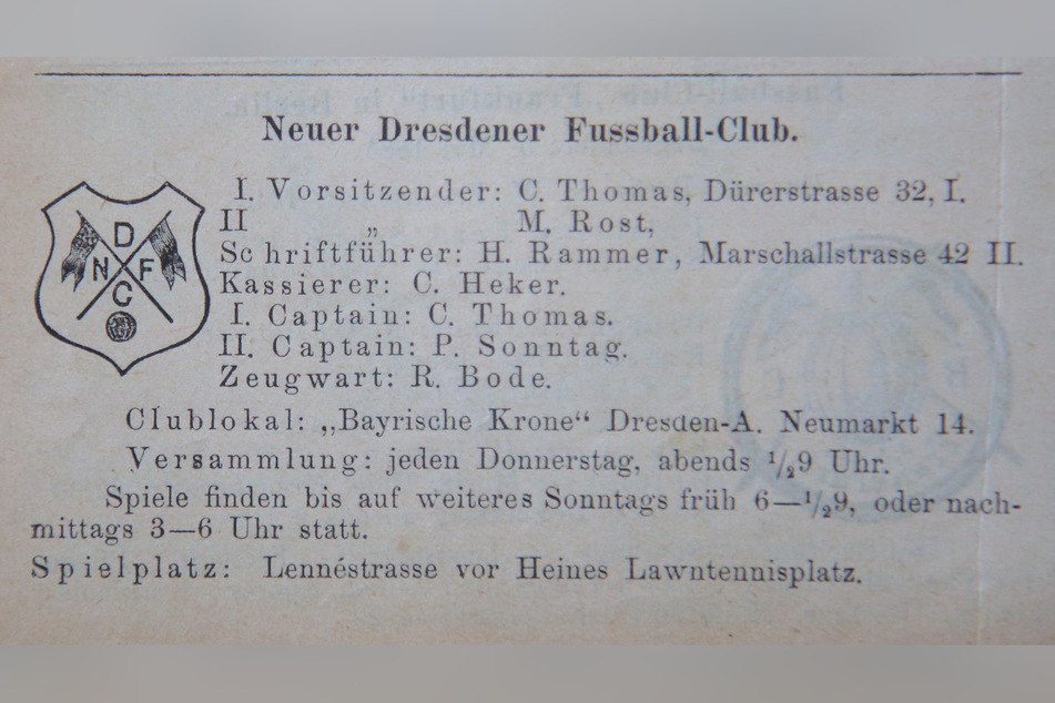 Die Visitenkarte des DFC: Der Vereinschef und Kapitän wohnte unweit des Sportplatzes in der Johannstadt.