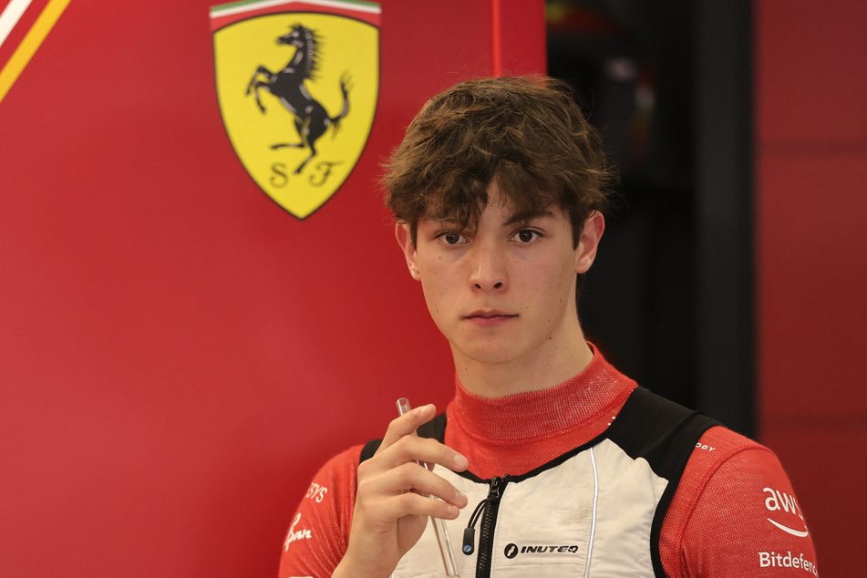 Oliver Bearman (18) wird in Saudi-Arabien sein Formel-1-Debüt feiern.