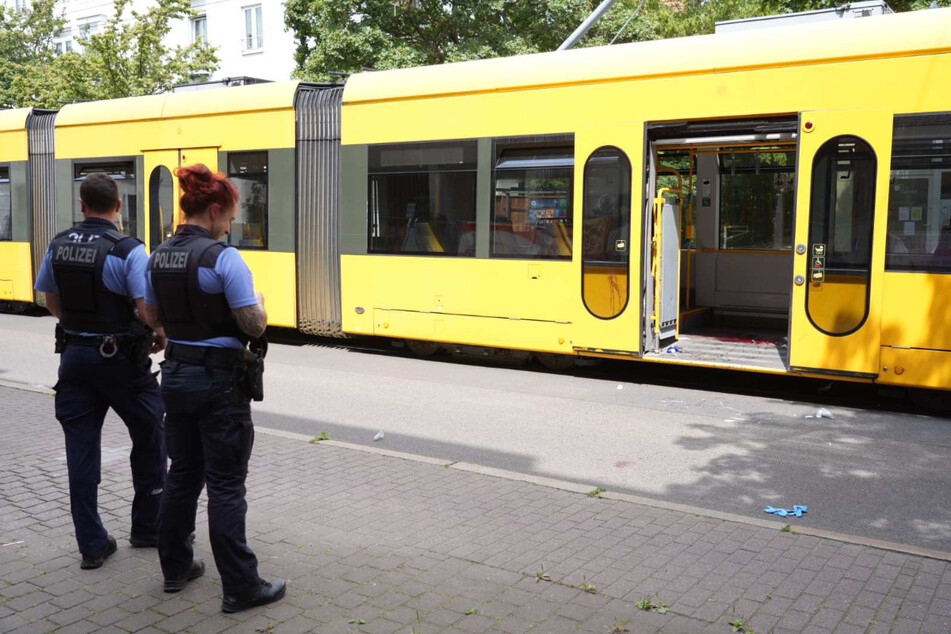 Die Dresdner Polizei sucht in beiden Fällen nach Zeugen. (Symbolbild)
