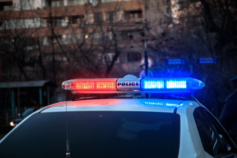 警察は7人の若者を逮捕した。(象徴的な写真)