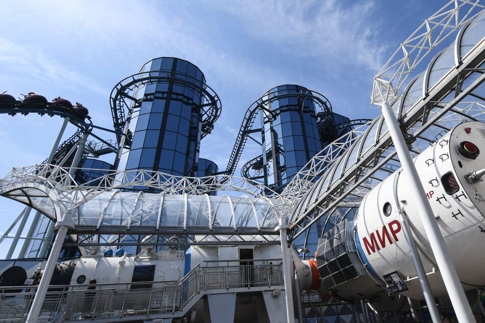 Das beliebte Fahrgeschäft "Euro-Mir" hat nach 30 Jahren ausgedient.