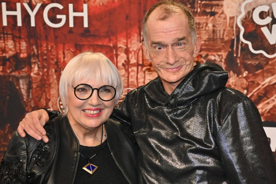 Seitdem hat sich der Schauspieler immer seltener in der Öffentlichkeit gezeigt.