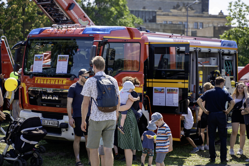 Die Feuerwehr Dresden auf dem diesjährigen Canaletto-Stadtfest.
