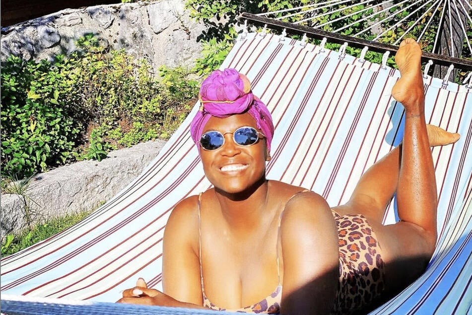 Auf ihrem aktuellen Instagram-Foto zeigt Motsi Mabuse (39), was sie zu bieten hat.
