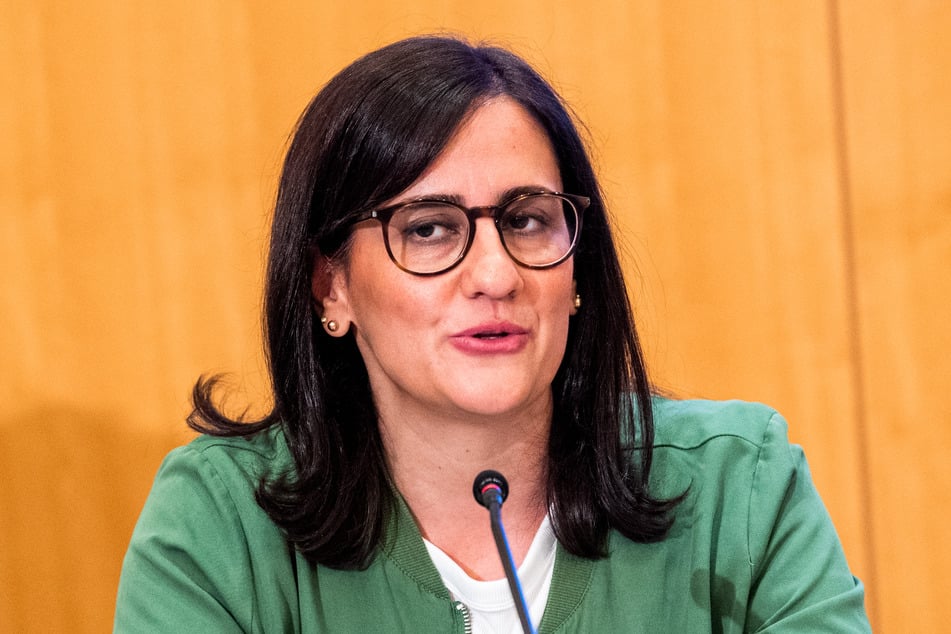 Maryam Blumenthal (40) beklagt die Lage der Frauen in Deutschland und weltweit.