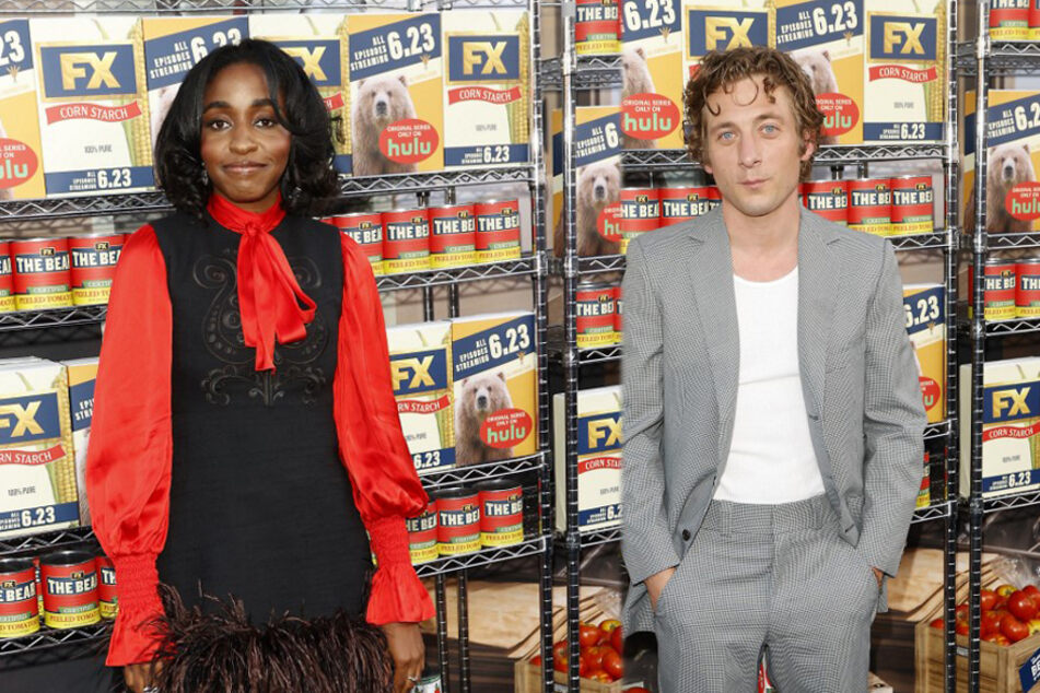 Ayo Edebiri's (l) character Sydney Adamu shows up at The Original Beef of Chicagoland to learn from Jeremy Allen White's character Carmy.