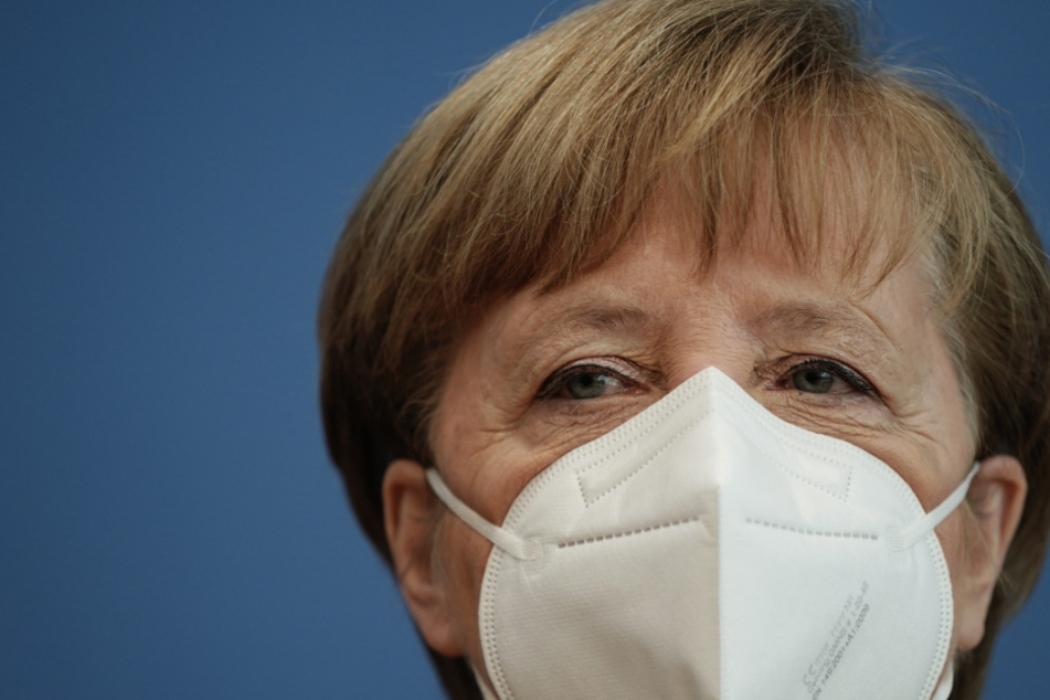 Bundeskanzlerin Angela Merkel (66, CDU) schätzt die Corona-Lage in Deutschland als "Pulverfass" ein.