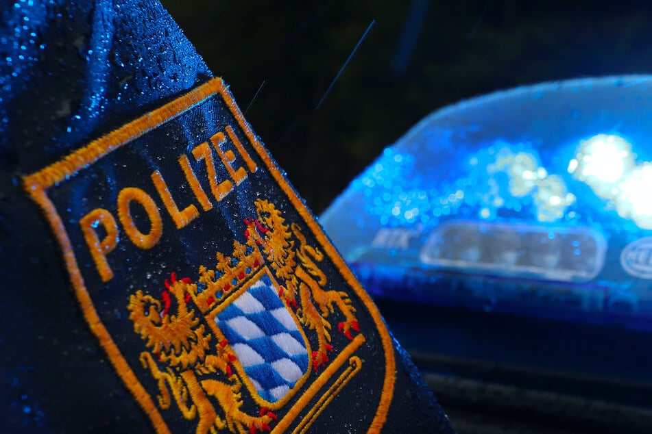 Die Polizei konnte die Tatverdächtige vor Ort festnehmen. (Symbolbild)