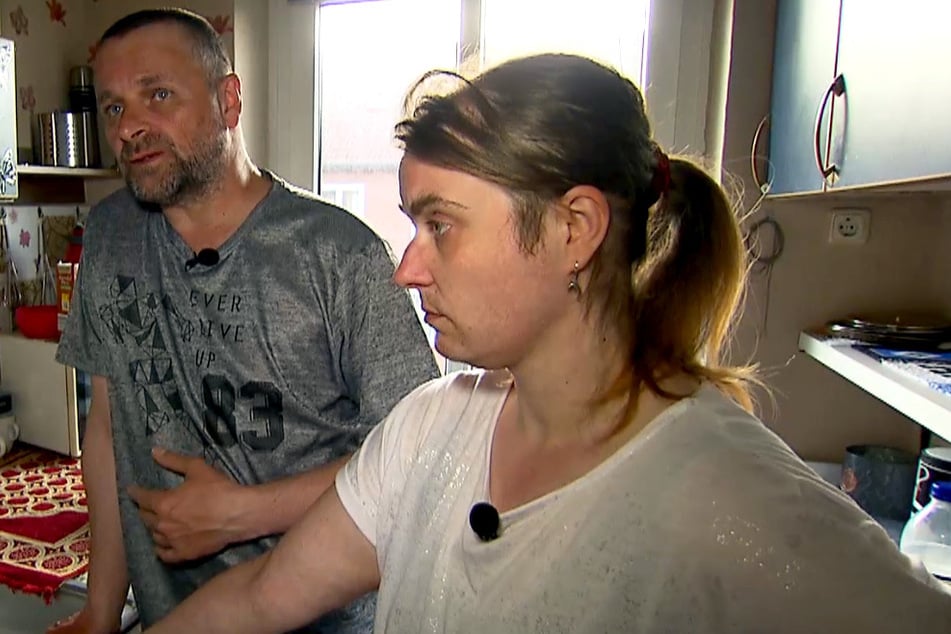 Bei Olaf (54) und Jessica (39) ist das Geld nach der Bürgergeld-Kürzung noch knapper.