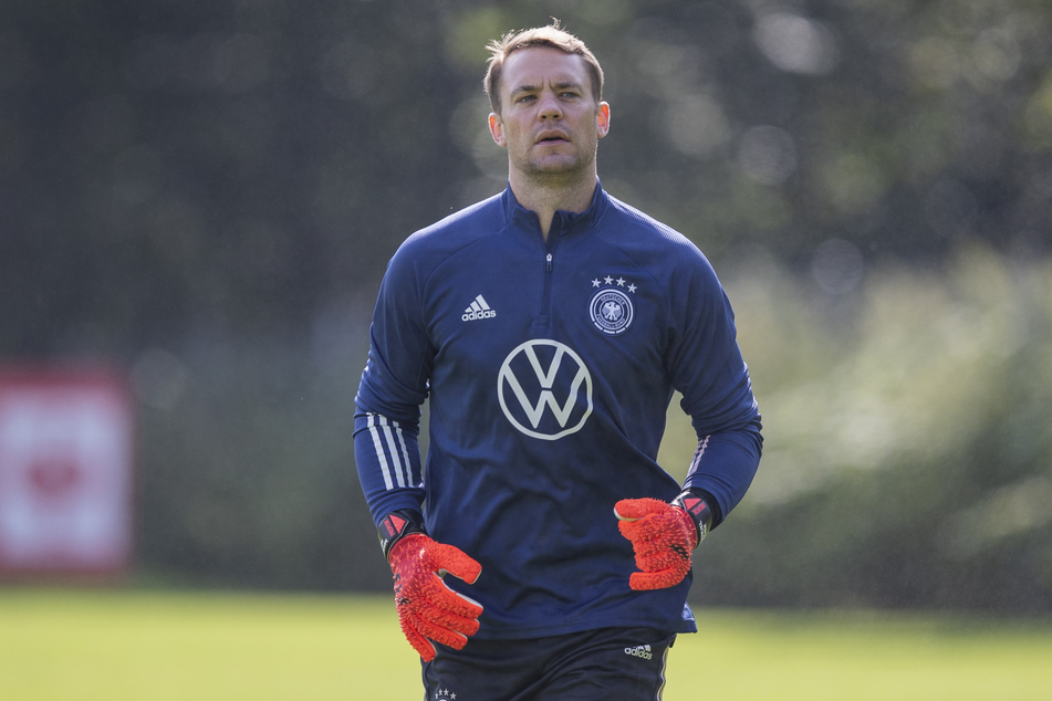 Der angeklagte Kongolese soll in der Jugend beim FC Schalke 04 unter anderm Teamkamerad von Welttorhüter Manuel Neuer (35) gewesen sein.