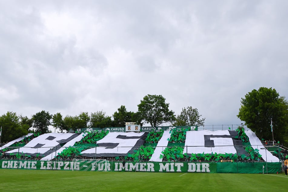 Den Fans der BSG Chemie Leipzig gefallen die neuen Regionalliga-Terminierungen gar nicht. (Archivfoto)