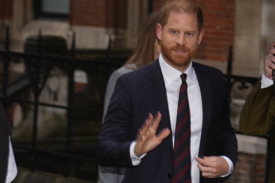 Princ Harry (41) se ukázal tento týden v soudní síni zjevně emocionální.