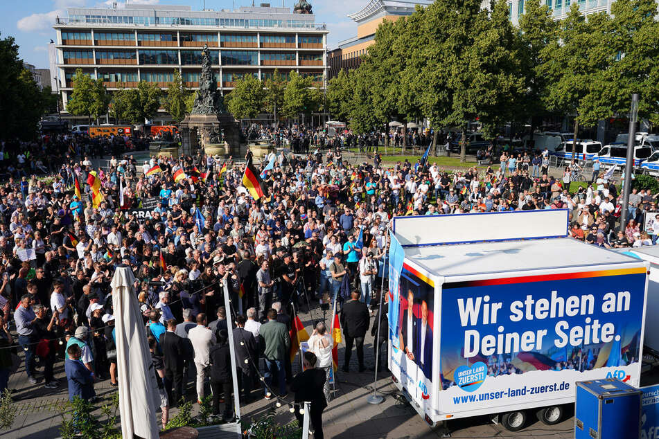 Tage nach der tödlichen Messerattacke fanden in Mannheim zahlreiche Demonstrationen, unter anderem von der AfD, statt.