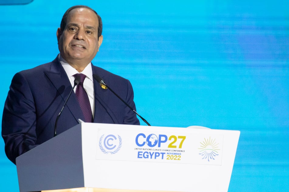 Der ägyptische Präsident Abdel Fattah al-Sisi (67) war von so viel Abenteuerlust angetan und empfing Hildebrandt.