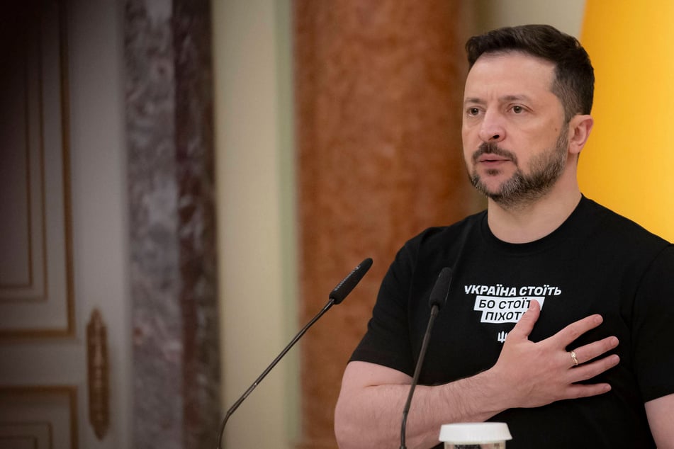 Ukrainian President Zelensky praised the deal as a "new chapter" in relations with the US, while expressing hope it could lead to eventual security support.