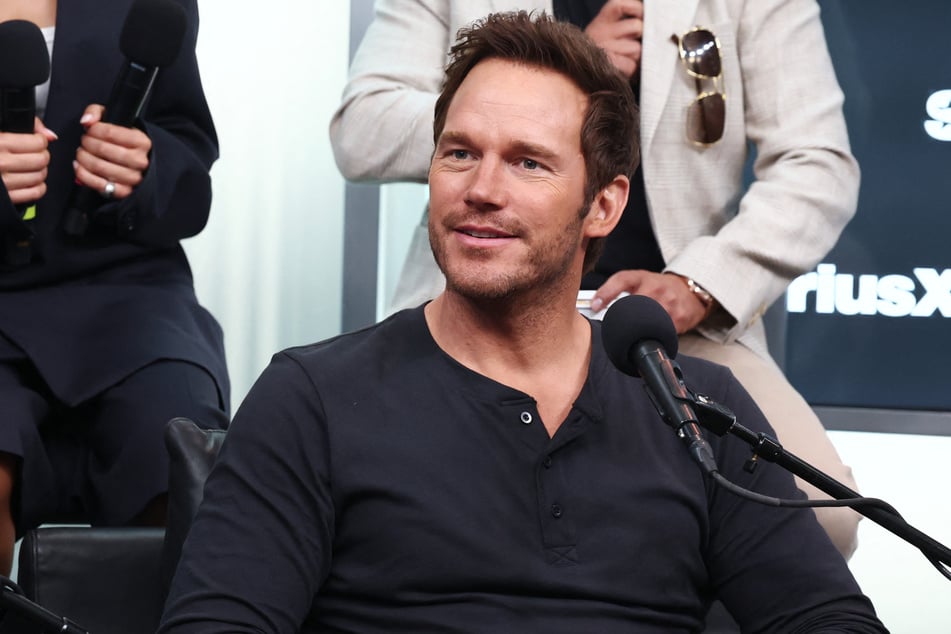 Chris Pratt has not publicly aligned himself with either political party.