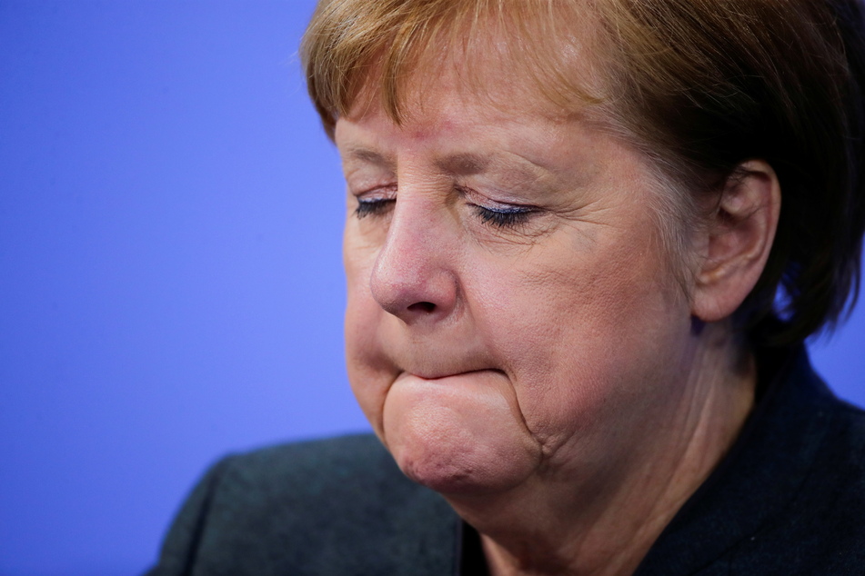Bundeskanzlerin Angela Merkel (CDU) reagiert während der Pressekonferenz im Bundeskanzleramt zu den Ergebnissen der Bund-Länder-Beratungen zu den weiteren Corona-Maßnahmen.