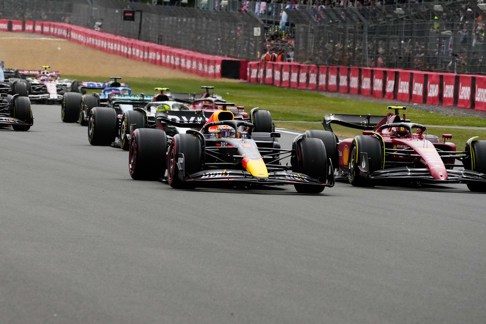 Krasses Formel-1-Rennen in Silverstone: Verstappen abgeschlagen, Schumacher holt Punkte!