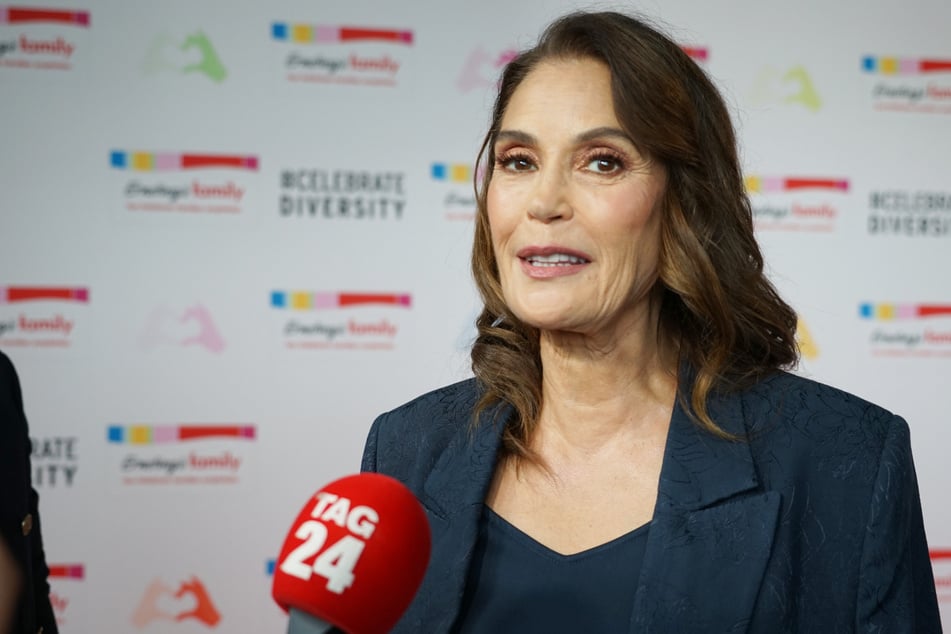 Teri Hatcher (60) im Gespräch mit TAG24 im Rahmen der "Ernsting's family Fashion Show" am Dienstagabend in Hamburg.