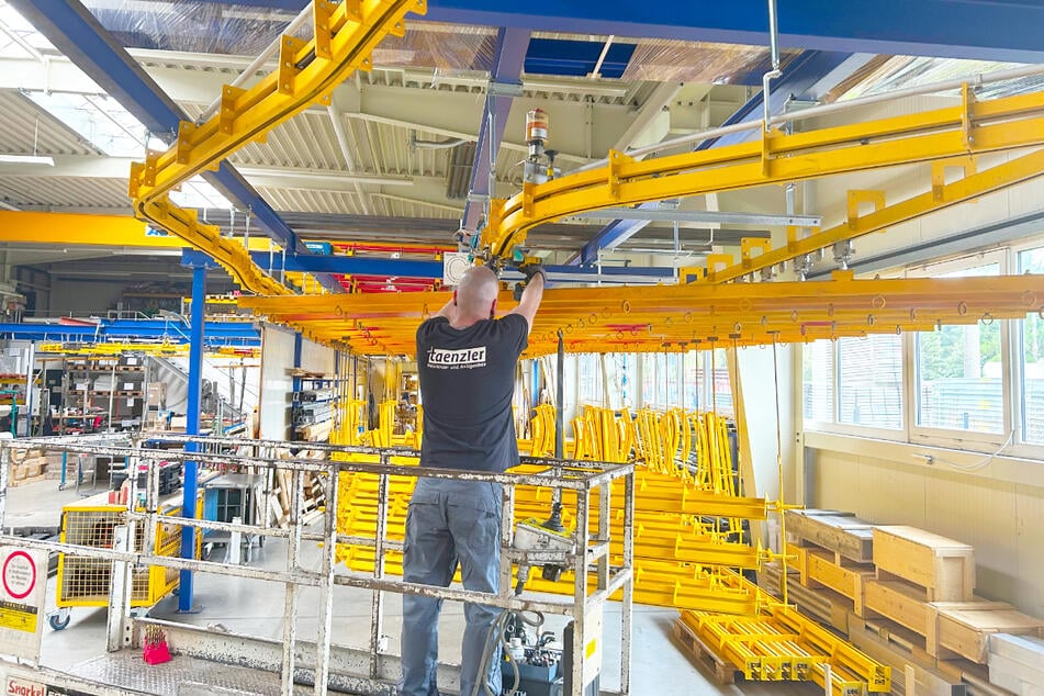 Gesucht: Monteur (m/w/d) mit Metallhintergrund und Reisebereitschaft für weltweite Einsätze.