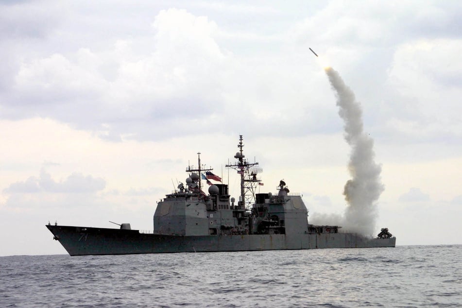 Ein Tomahawk-Marschflugkörper startet vom Lenkwaffenkreuzer USS Cape St. George (CG 71) im Einsatz im Mittelmeer. (Archivfoto)
