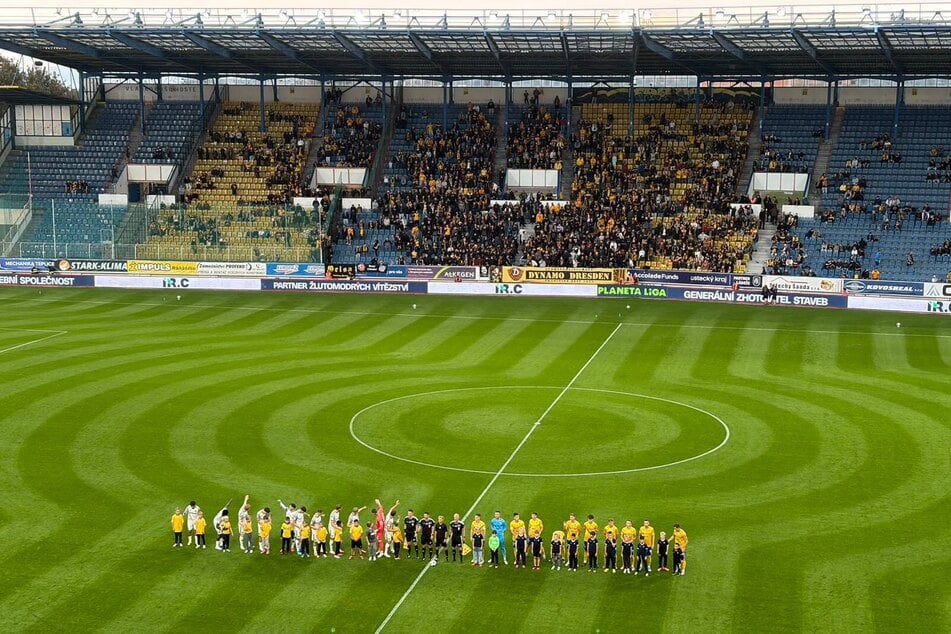 Gleich rollt der Ball in Teplice.