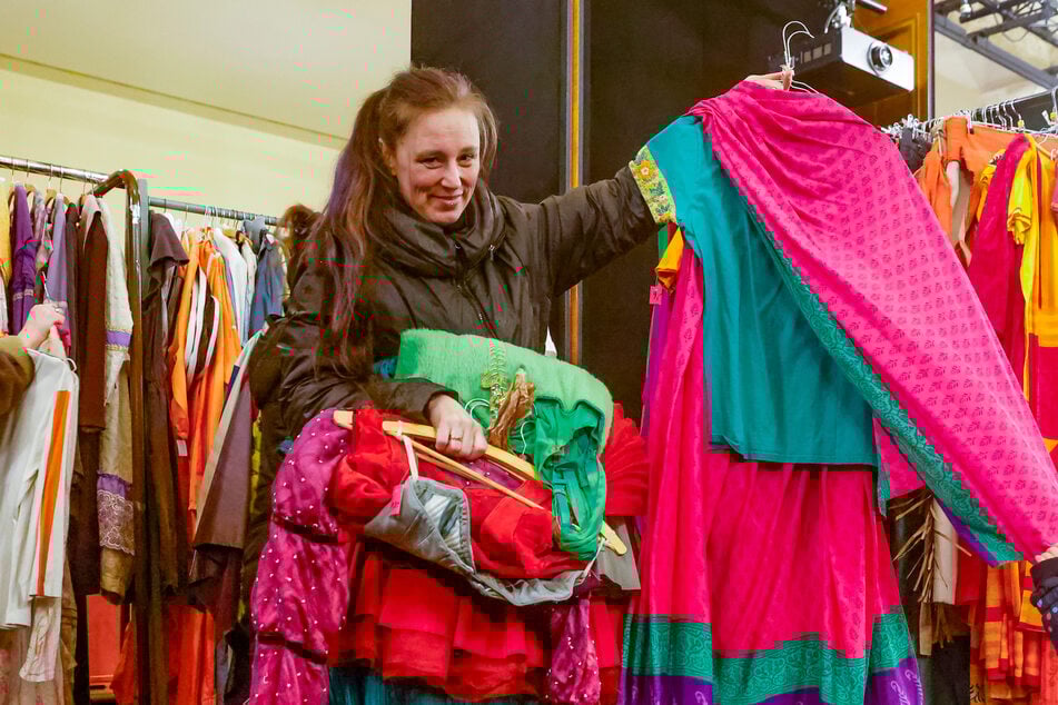 Peggy aus Leipzig freute sich sehr über den Fundus-Verkauf im Schauspiel Leipzig.