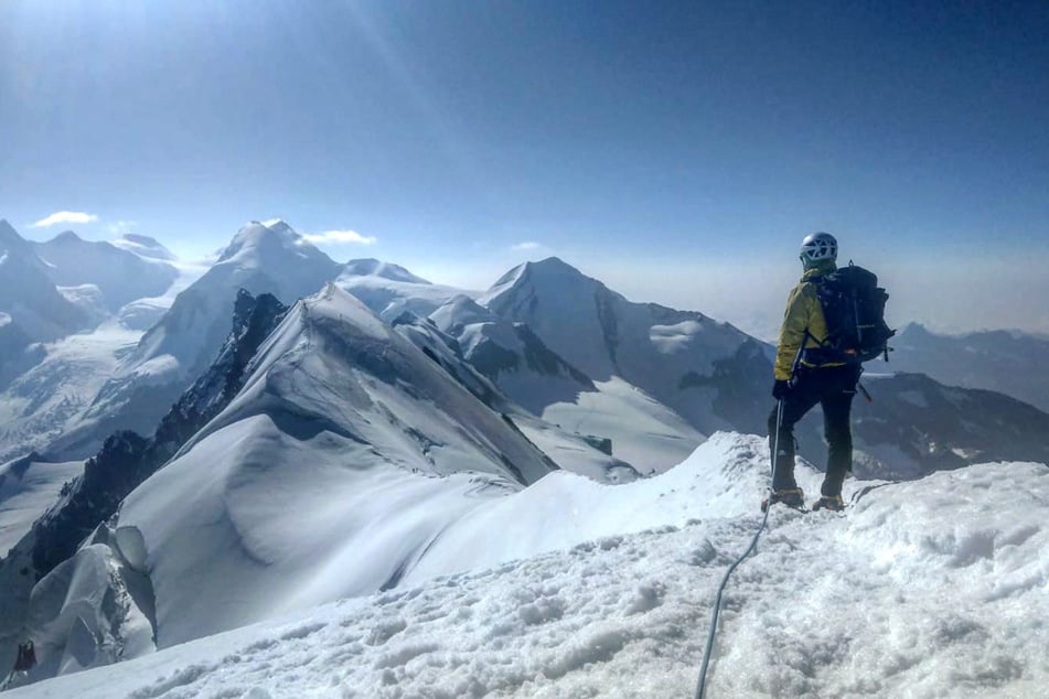 2020 bestieg Schulze zusammen mit seinen beiden Söhnen das Breithorn (4164 Meter) in den Alpen.