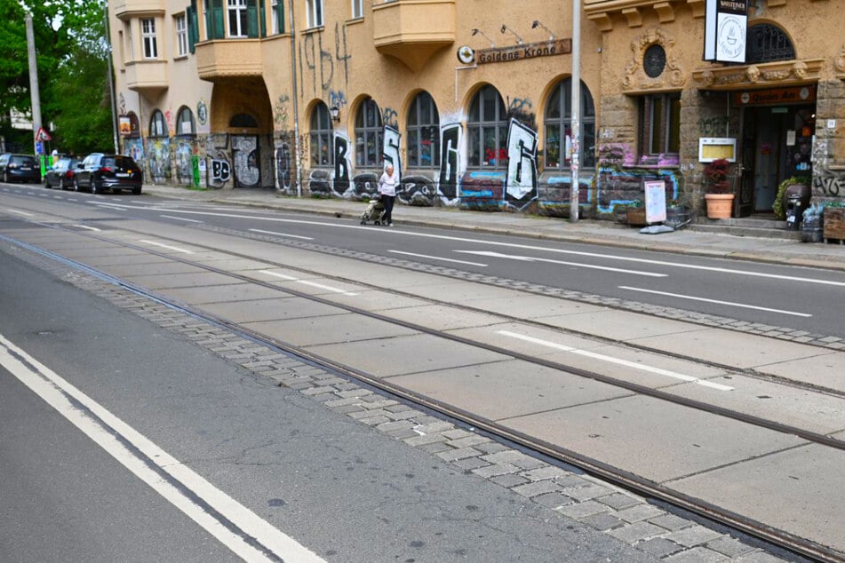 Vor allem in der Wolfgang-Heinze-Straße ist es aufgrund des Straßenbelags viel zu laut.