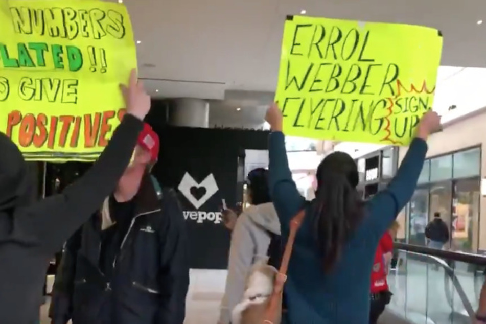 The anti-maskers aggressively approached shoppers wearing masks.