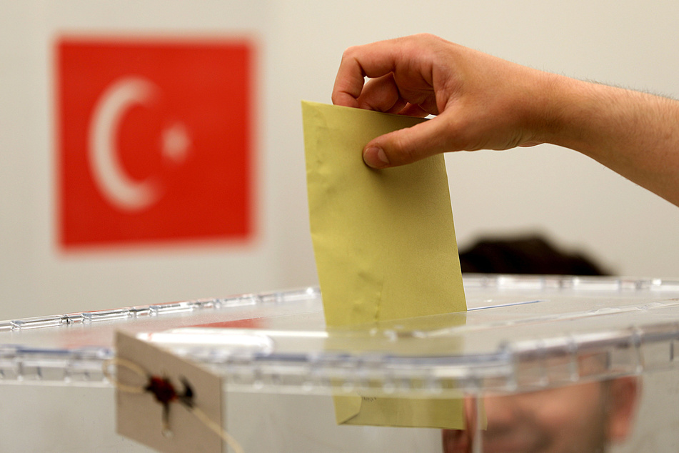 Ende der Ära Erdogan? Rund 500.000 Menschen in NRW können für Türkei-Wahl abstimmen!
