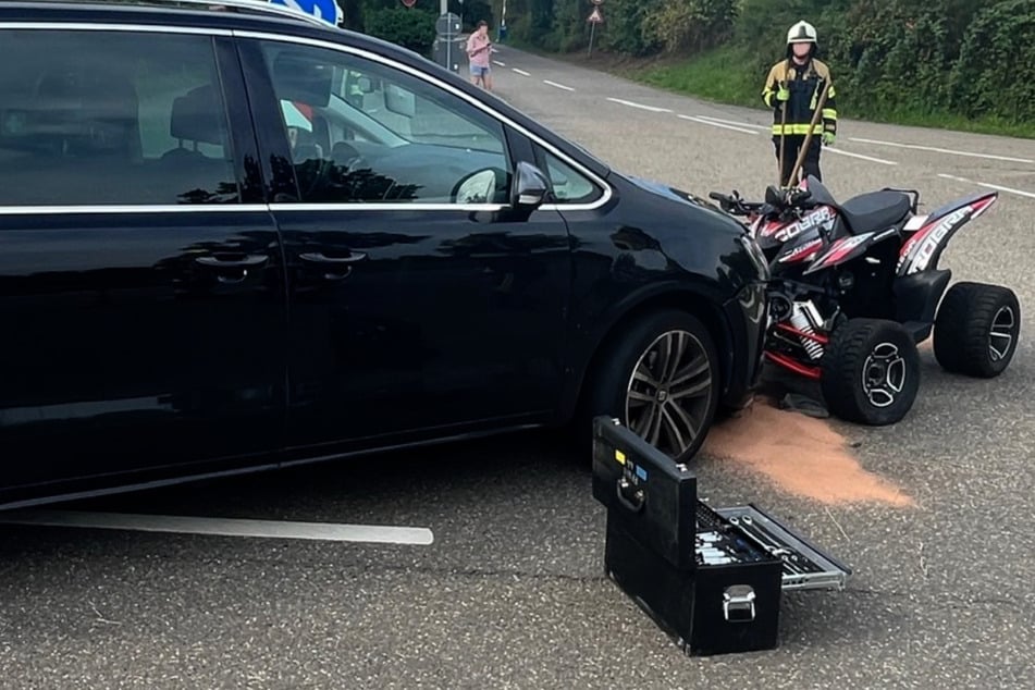 Der Seat-Fahrer hatte das entgegenkommende Quad offenbar beim Linksabbiegen übersehen.